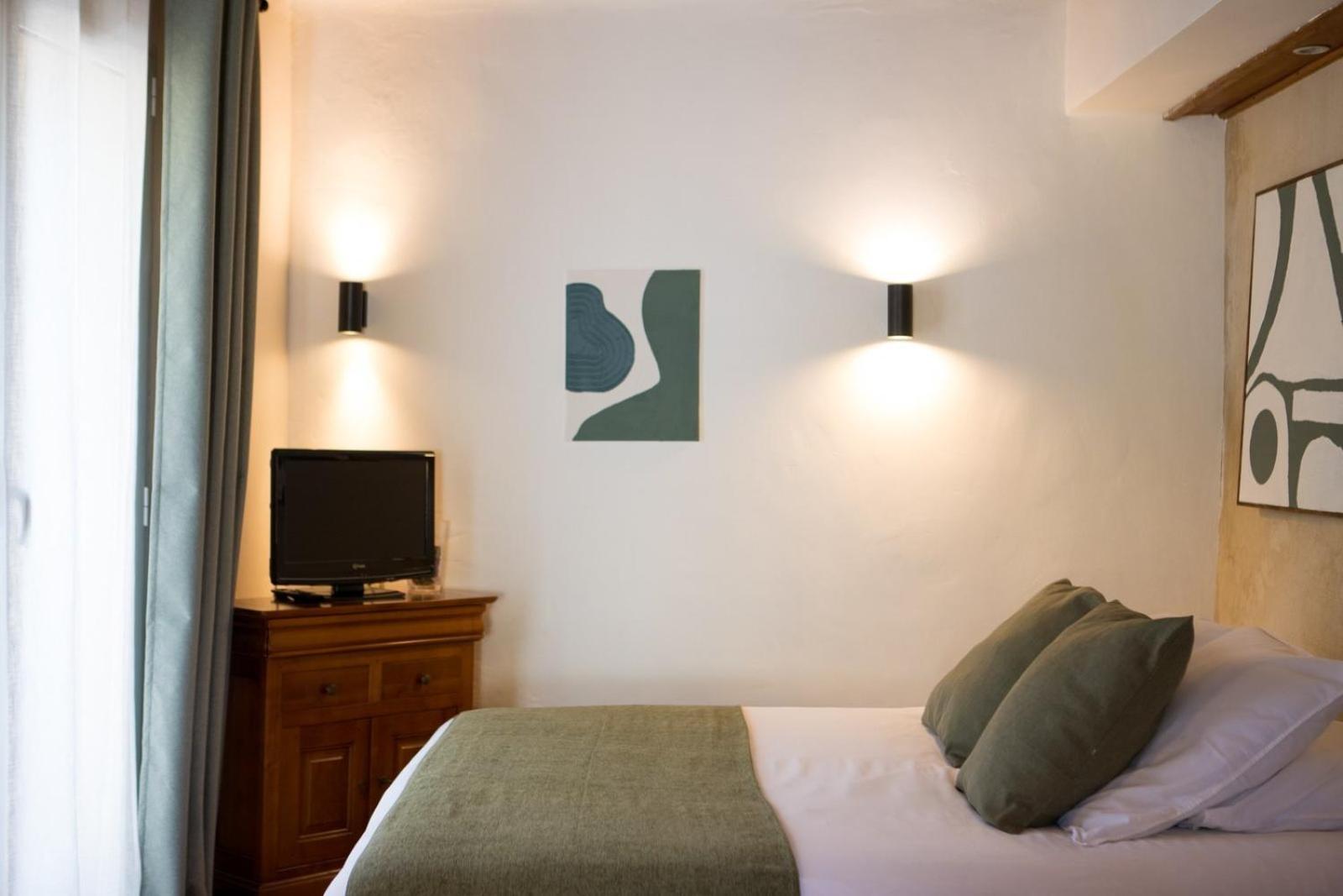 In Provence Hotel - Experience Atypique Venelles Luaran gambar