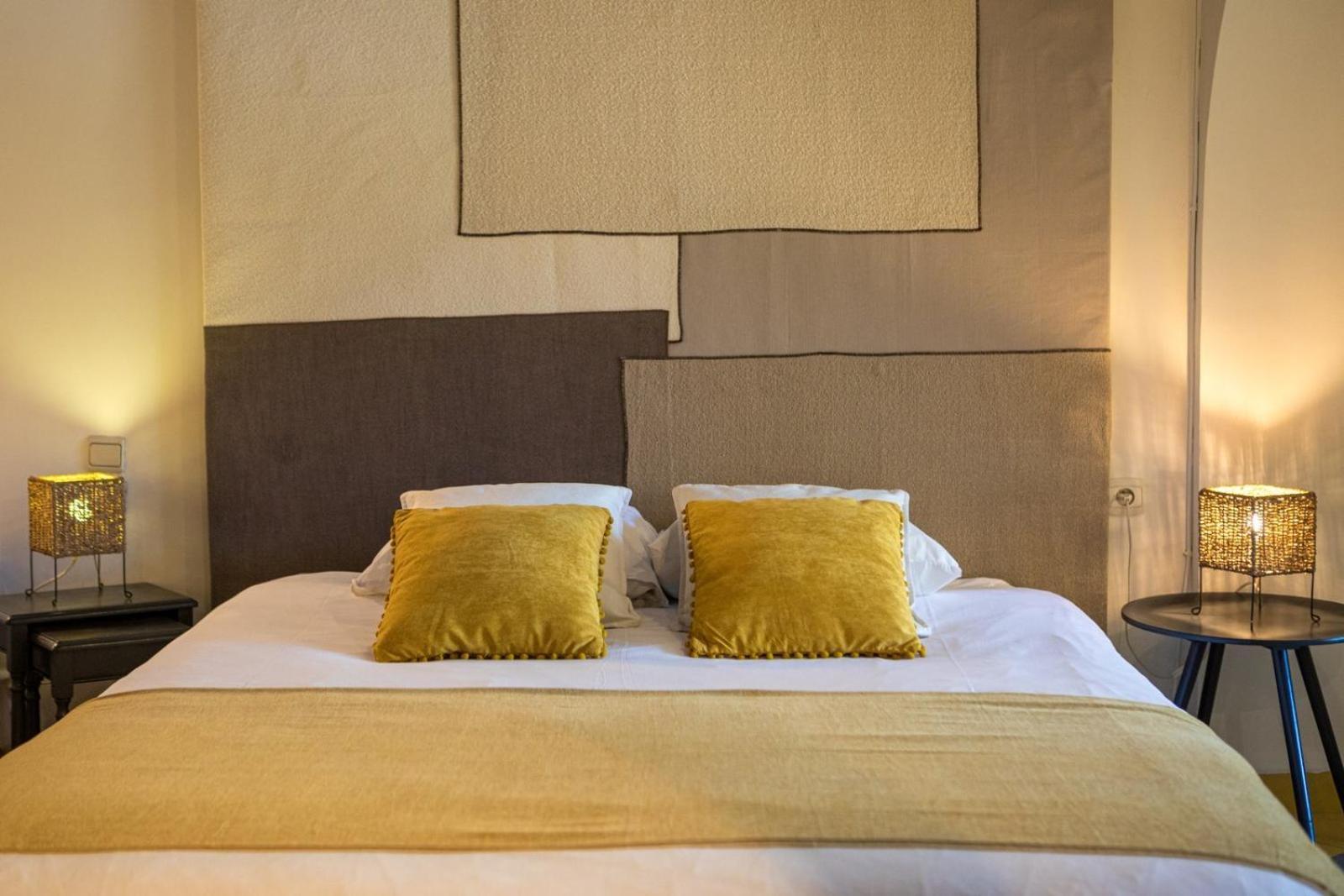 In Provence Hotel - Experience Atypique Venelles Luaran gambar