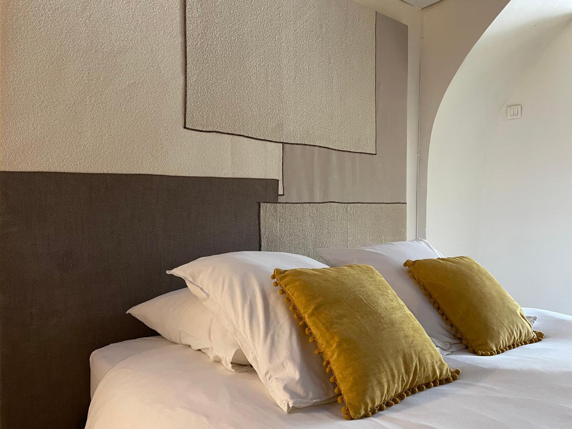 In Provence Hotel - Experience Atypique Venelles Luaran gambar