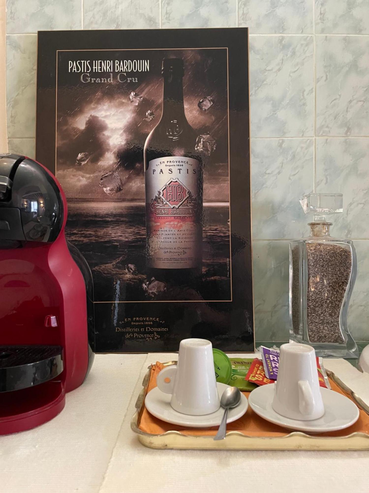 In Provence Hotel - Experience Atypique Venelles Luaran gambar