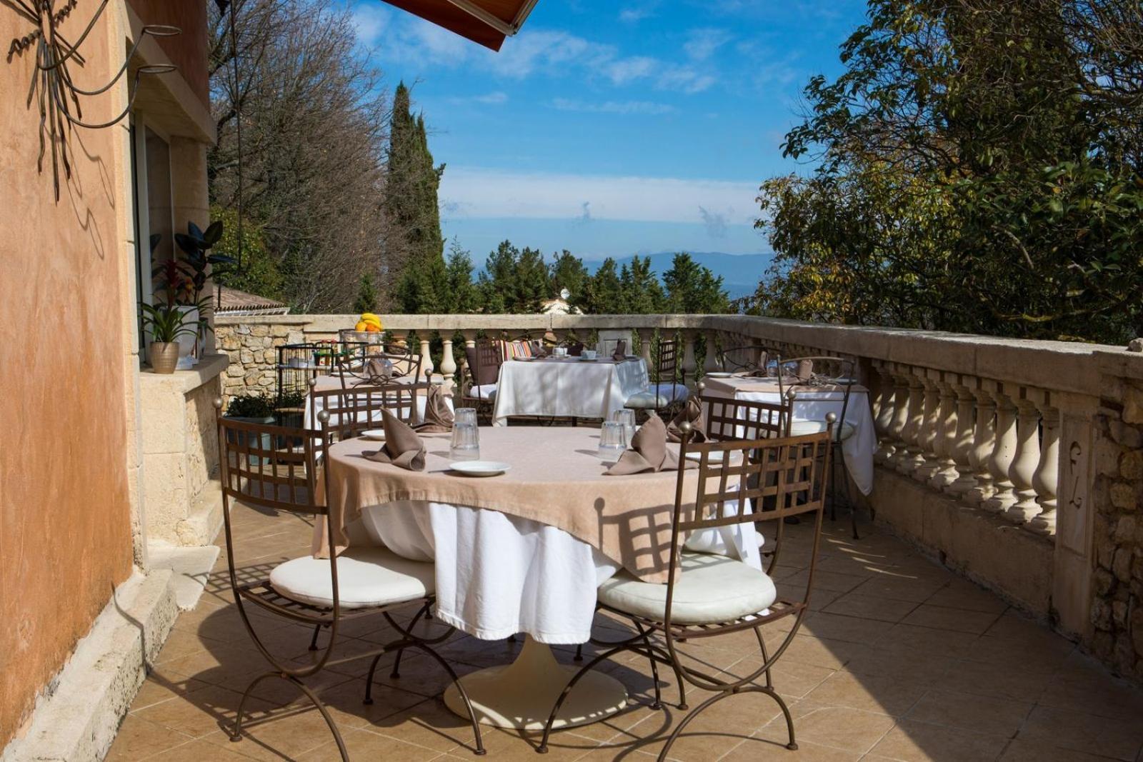 In Provence Hotel - Experience Atypique Venelles Luaran gambar