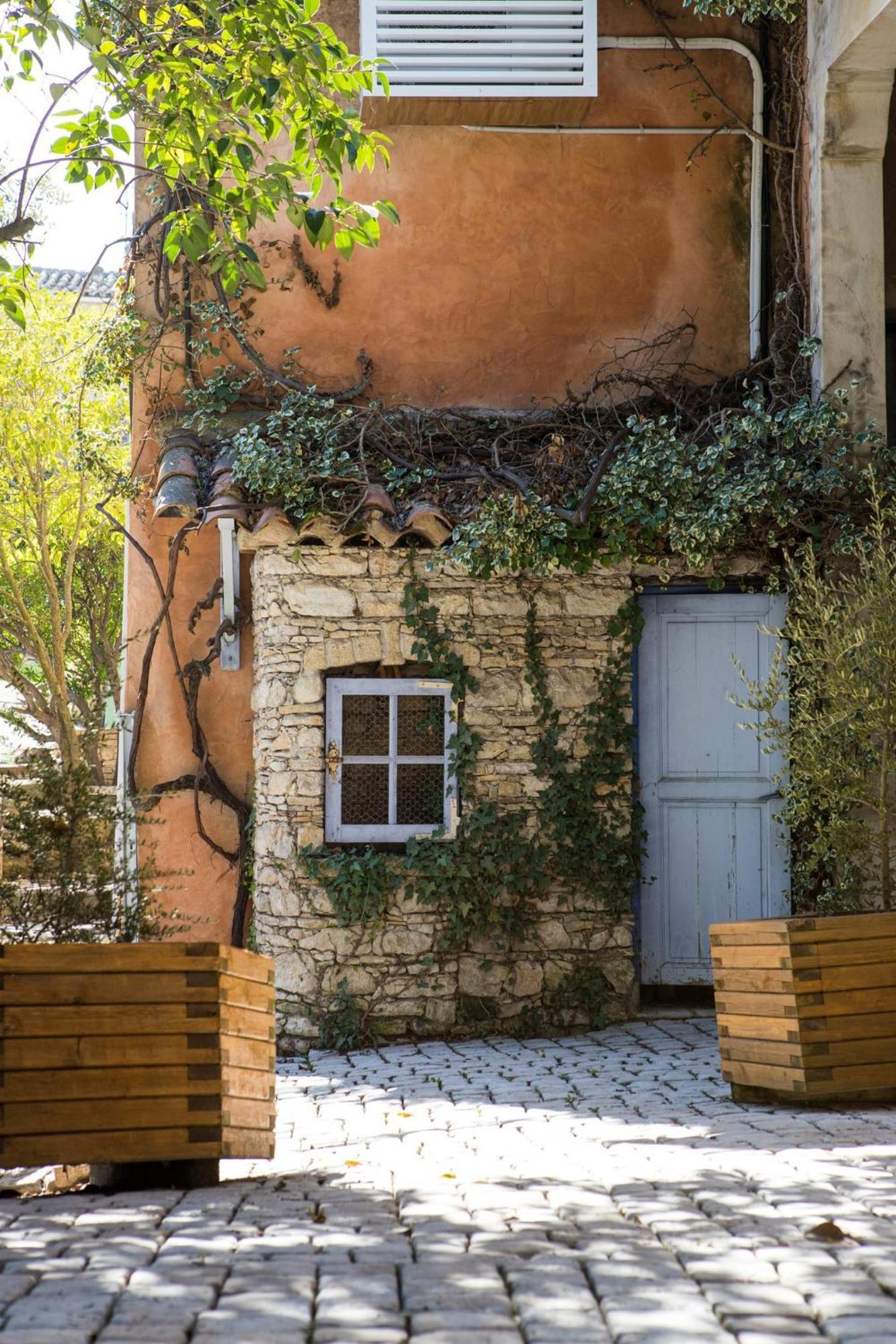 In Provence Hotel - Experience Atypique Venelles Luaran gambar